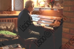 FORLI'. ABITAZIONE DI ALTERO "AL" PEDULLI, MUSICISTA E ARRANGIATORE DELL'ORCHESTRA CASADEI. HA SUONATO SIA CON SECONDO CHE CON RAOUL CASADEI. PIANOFORTE. FOTOGRAFIE REALIZZATE NELL'AMBITO DELLA CAMPAGNA FOTOGRAFICA LISCIO@MUSEUM 2008, MUSEO DELLA MUSICA E DEL BALLO TRADIZIONALI ROMAGNOLI. FOLK