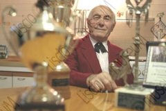 GAMBETTOLA, FORLI'-CESENA. ABITAZIONE DI ERMANNO FOGLI, MAESTRO DI BALLO TRADIZIONALE ROMAGNOLO (WALZER, POLKA, MAZURKA, TANGO). COPPE, TROFEI, TARGHE, CAVEJA ROMAGNOLA. FOTOGRAFIE REALIZZATE NELL'AMBITO DELLA CAMPAGNA FOTOGRAFICA LISCIO@MUSEUM 2008, MUSEO DELLA MUSICA E DEL BALLO TRADIZIONALI ROMAGNOLI. FOLK