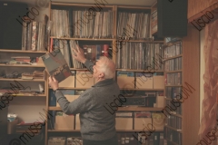 FAENZA, RAVENNA. ABITAZIONE DI FRANCESCO LEGA, COLLEZIONISTA DI DISCHI, MUSICASSETTE, LP, CD CHE RIGUARDANO MUSICISTI ROMAGNOLI. FOTOGRAFIE REALIZZATE NELL'AMBITO DELLA CAMPAGNA FOTOGRAFICA LISCIO@MUSEUM 2008, MUSEO DELLA MUSICA E DEL BALLO TRADIZIONALI ROMAGNOLI. FOLK