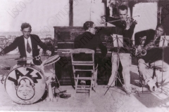01476_Orchestra Casadei 1927 quartetto a Bellaria stabilimento Norge foto 2