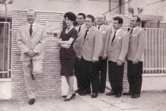 01533_Orchestra Casadei 1957 sul cancello di Villa Casadei