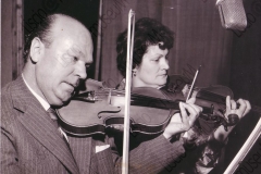 01547_Orchestra Casadei 1958 in studio di registrazione - 1
