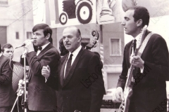 01784_Orchestra Casadei 1969 1° maggio in Piazza Saffi Luciano Brandi, Secondo e Raoul Casadei