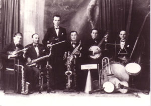 Orchestra Secondo Casadei nella prima formazione ufficiale, 1928 